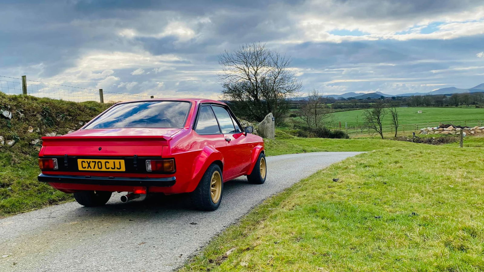 You Can (Sort Of) Buy A Brand New Mk2 Ford Escort In 2021
