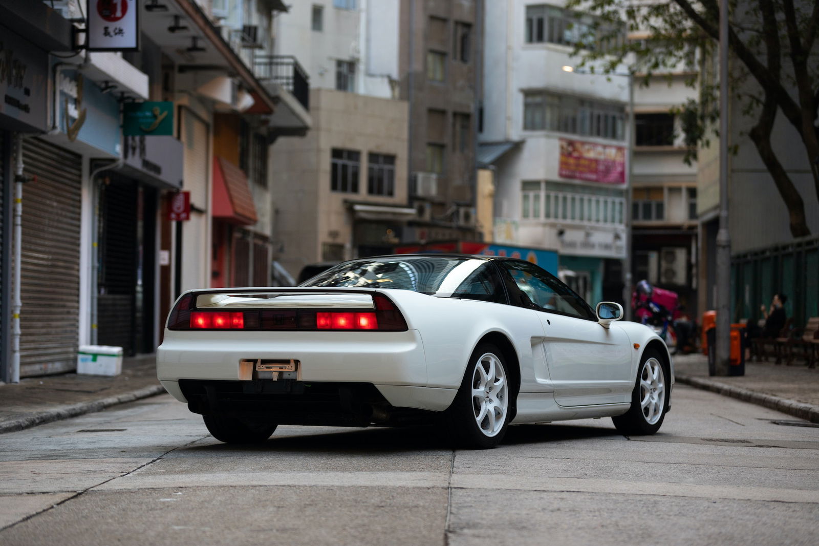 This Low-Mileage Honda NSX Type R Is Pure Auction Temptation