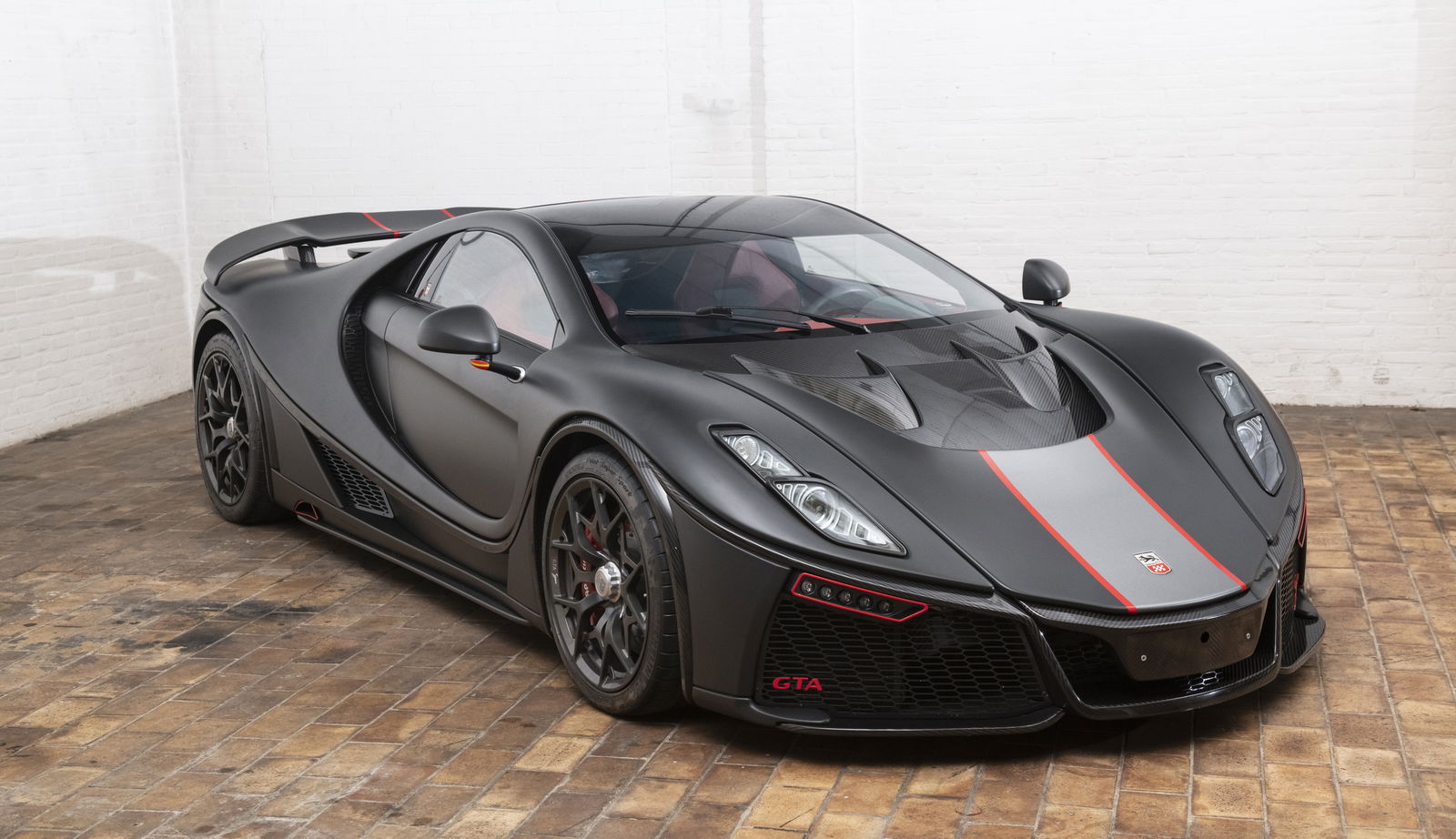 The second-generation Spano was the first production supercar to use graphene in its construction