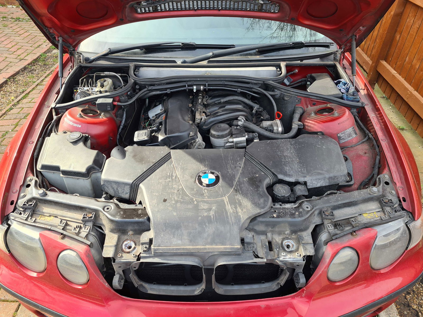 3 Things I've Learned Living With A £350 BMW E46 Compact