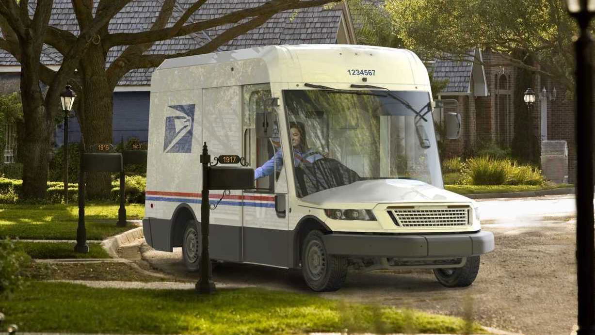 Behold: The New US Postal Van And Its Giant Windscreen