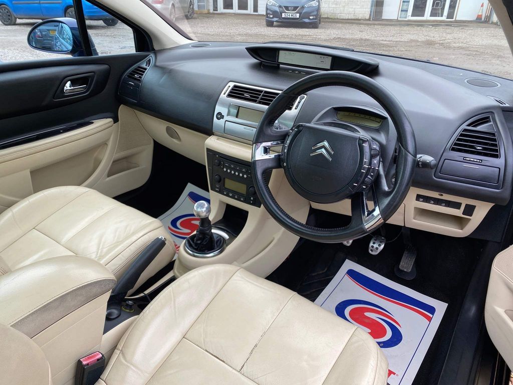 This Rare Citroen C4 VTS Is A Weirdly Tempting £3750 Warm Hatch