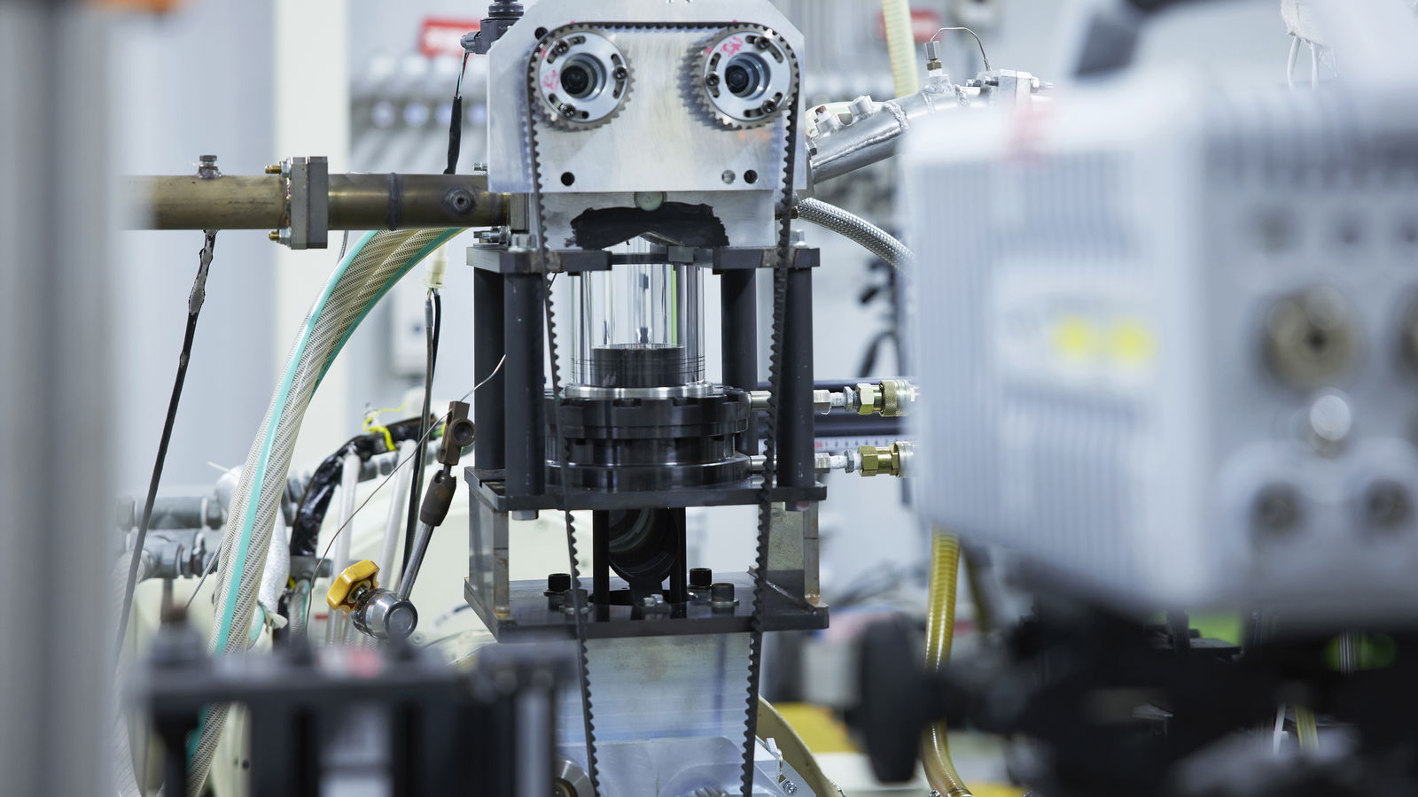 Nissan's New Engine Is As Thermally Efficient As An F1 Powertrain