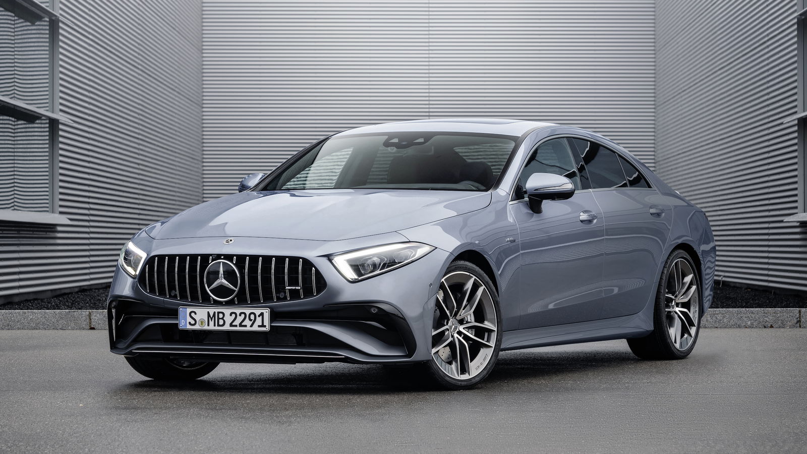 The Mercedes-AMG CLS 53 Has A New Look And Drift Mode