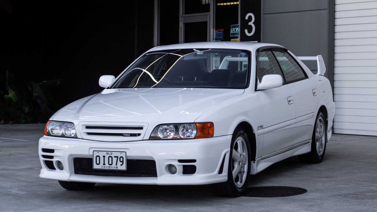 This Toyota Chaser Tourer V TRD Is A JDM Sports Saloon Gem