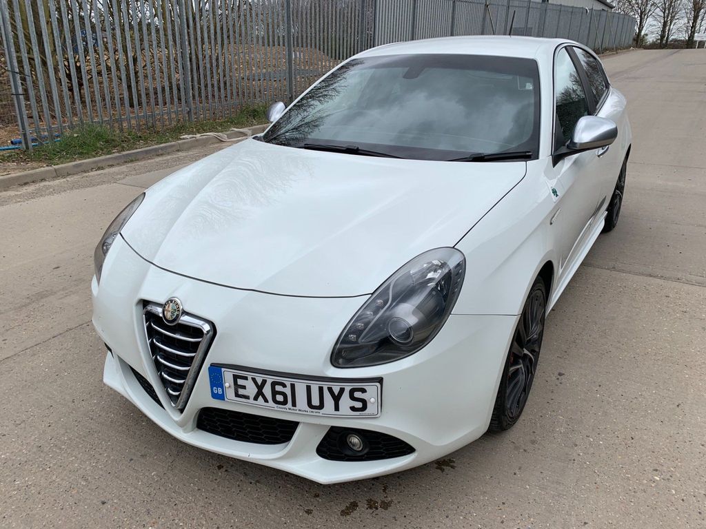 Is The 232bhp Alfa Romeo Giulietta Cloverleaf Tempting At £5000?