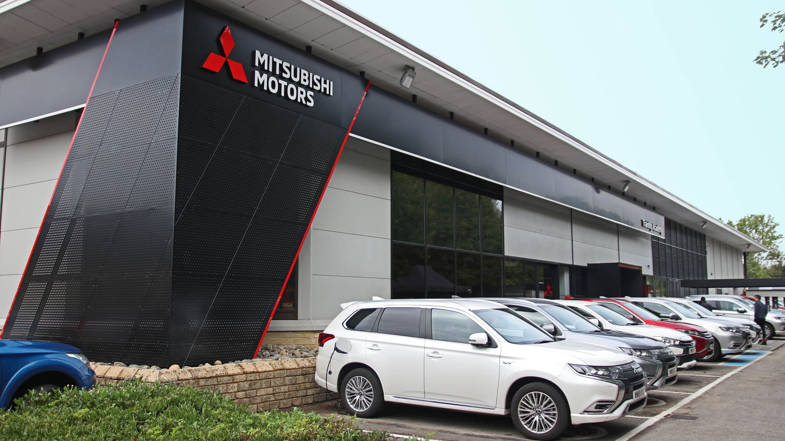 What's Left Of Mitsubishi UK Will Be Taken Over By Subaru's British Importer