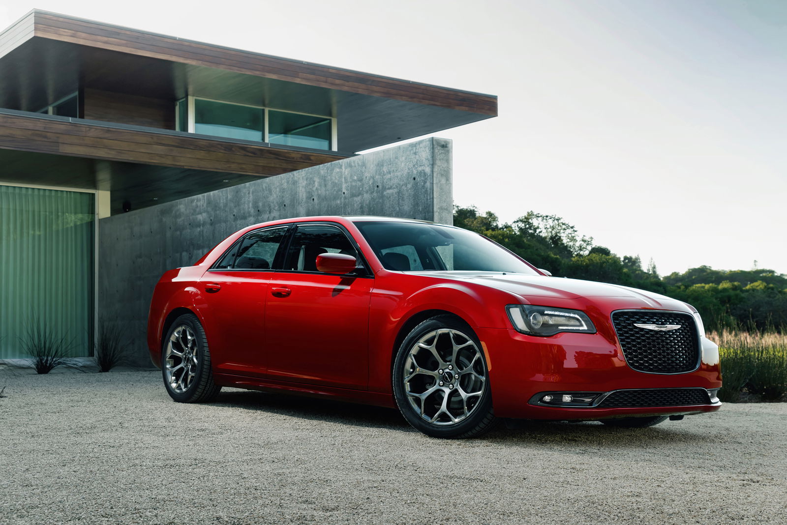 5 Cars That Would Be Far Better With Alfa Romeo's Turbo V6