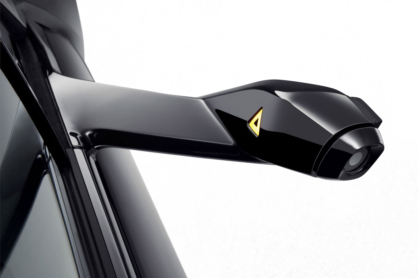 Future BMWs Might Have Virtual Wing Mirrors Beamed Onto The Windows