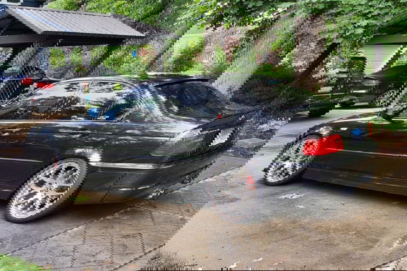 This Supercharged BMW 330i Is A Less Obvious Way To Go Fast In An E46