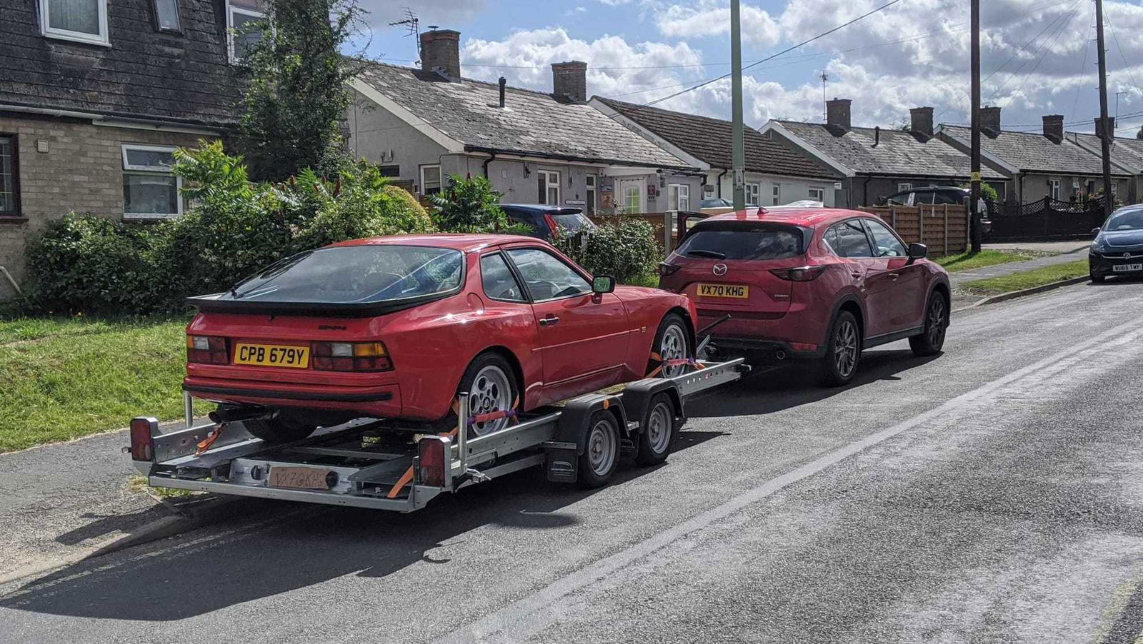 Both cars share a 2.5-litre, naturally-aspirated inline-four
