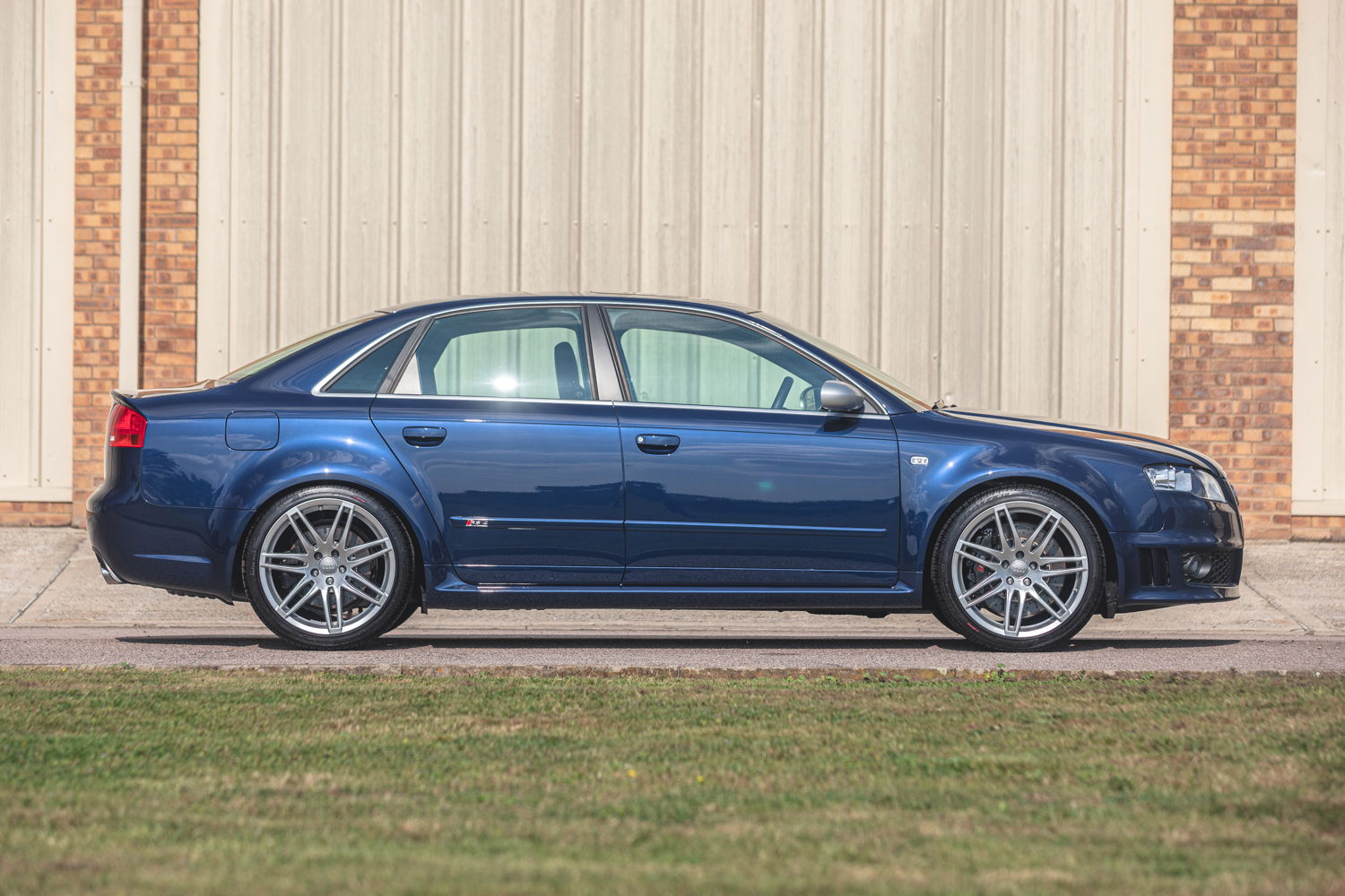 This B7 Audi RS4 Has Covered Just 217 Miles, Is Pretty Much Brand New