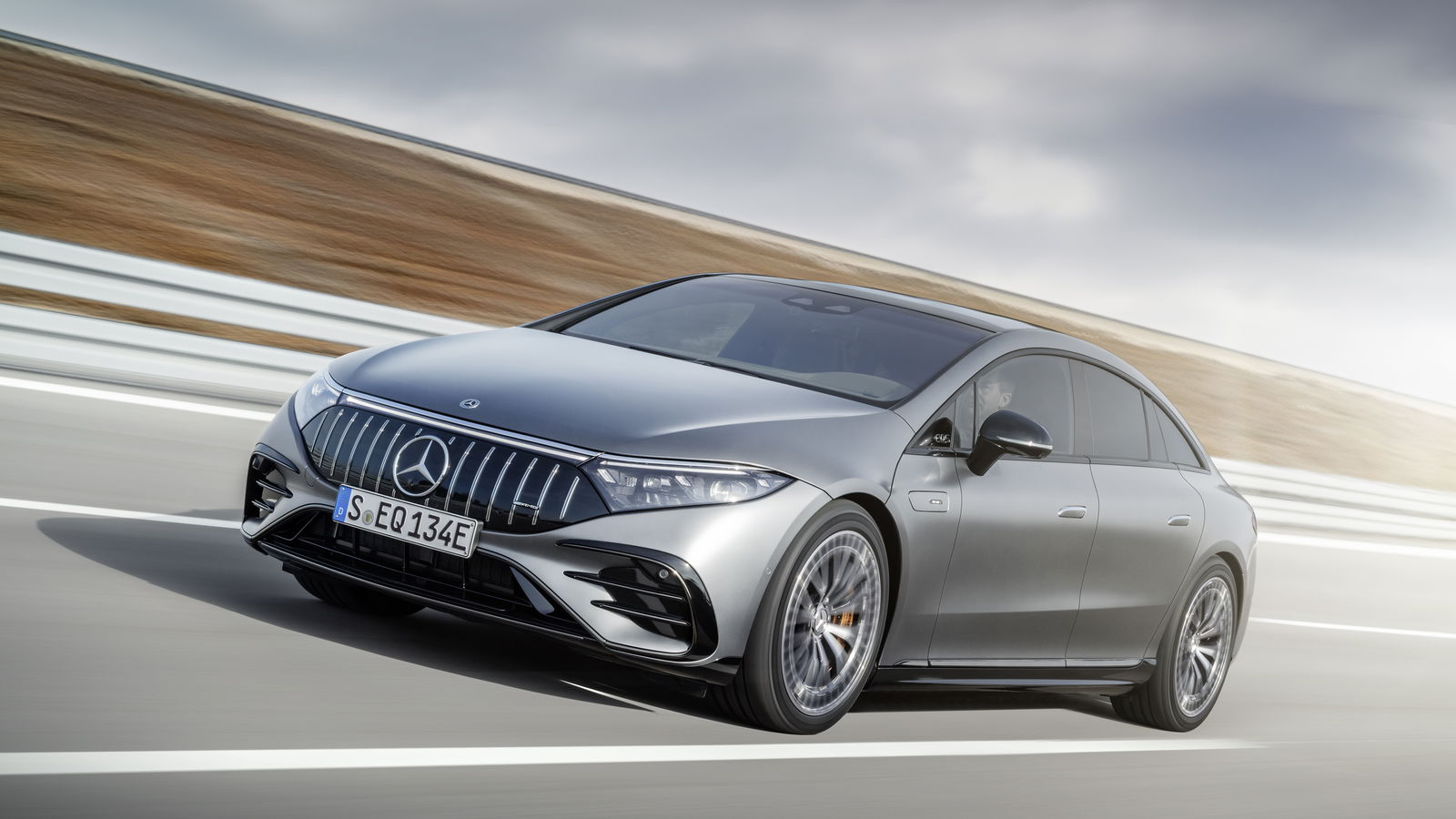 The 2655kg Mercedes EQS 53 Is The Future Of AMG Whether You Like It Or Not