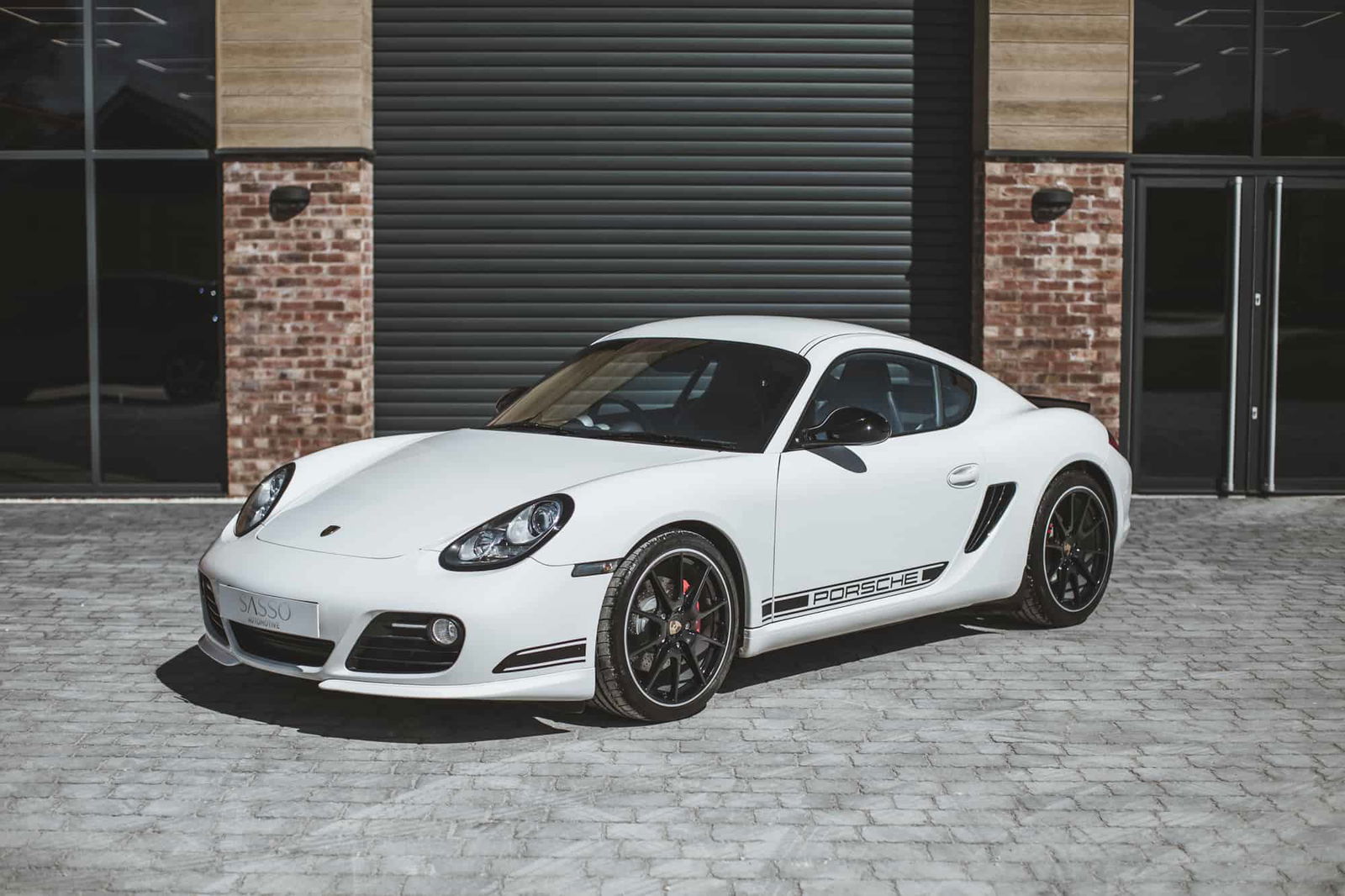 Can An Experienced Driver In A Slow Car Beat A Newbie In Something Fast?