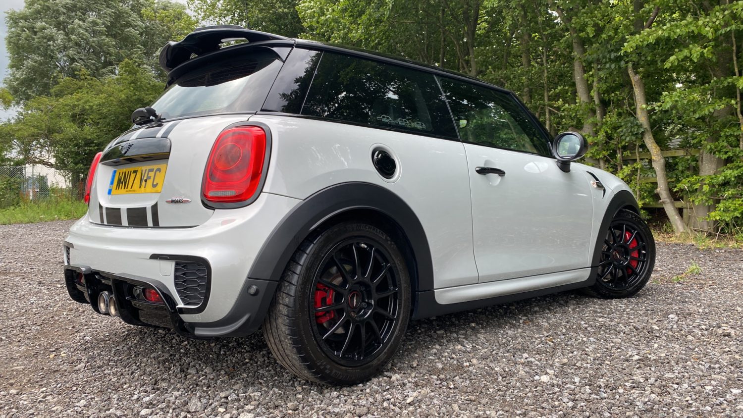 Specific EV Tyres Are Surprisingly Different From Off-The-Shelf