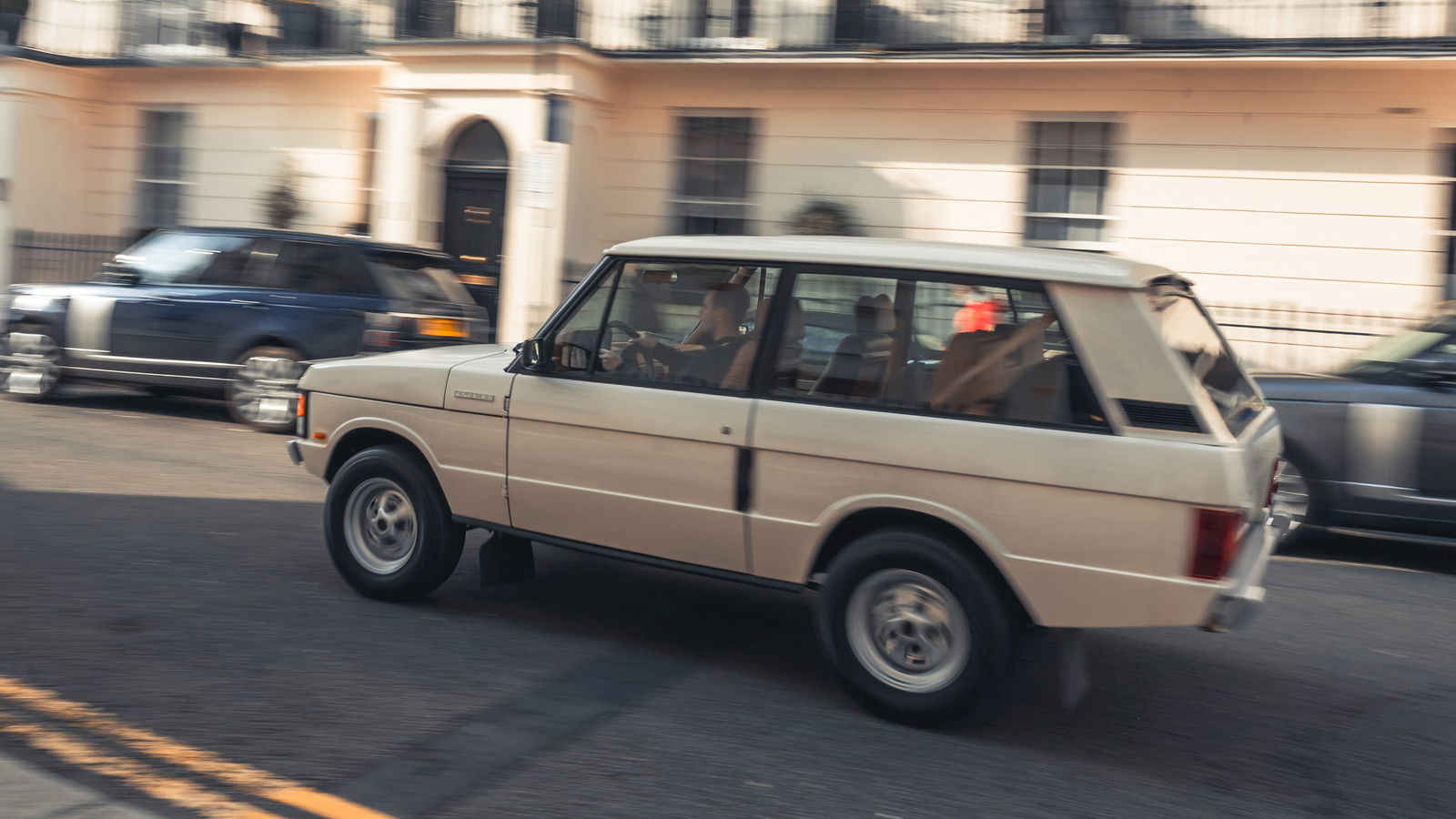 Buying A Classic Range Rover V8 Is One Way To Beat The ULEZ Expansion
