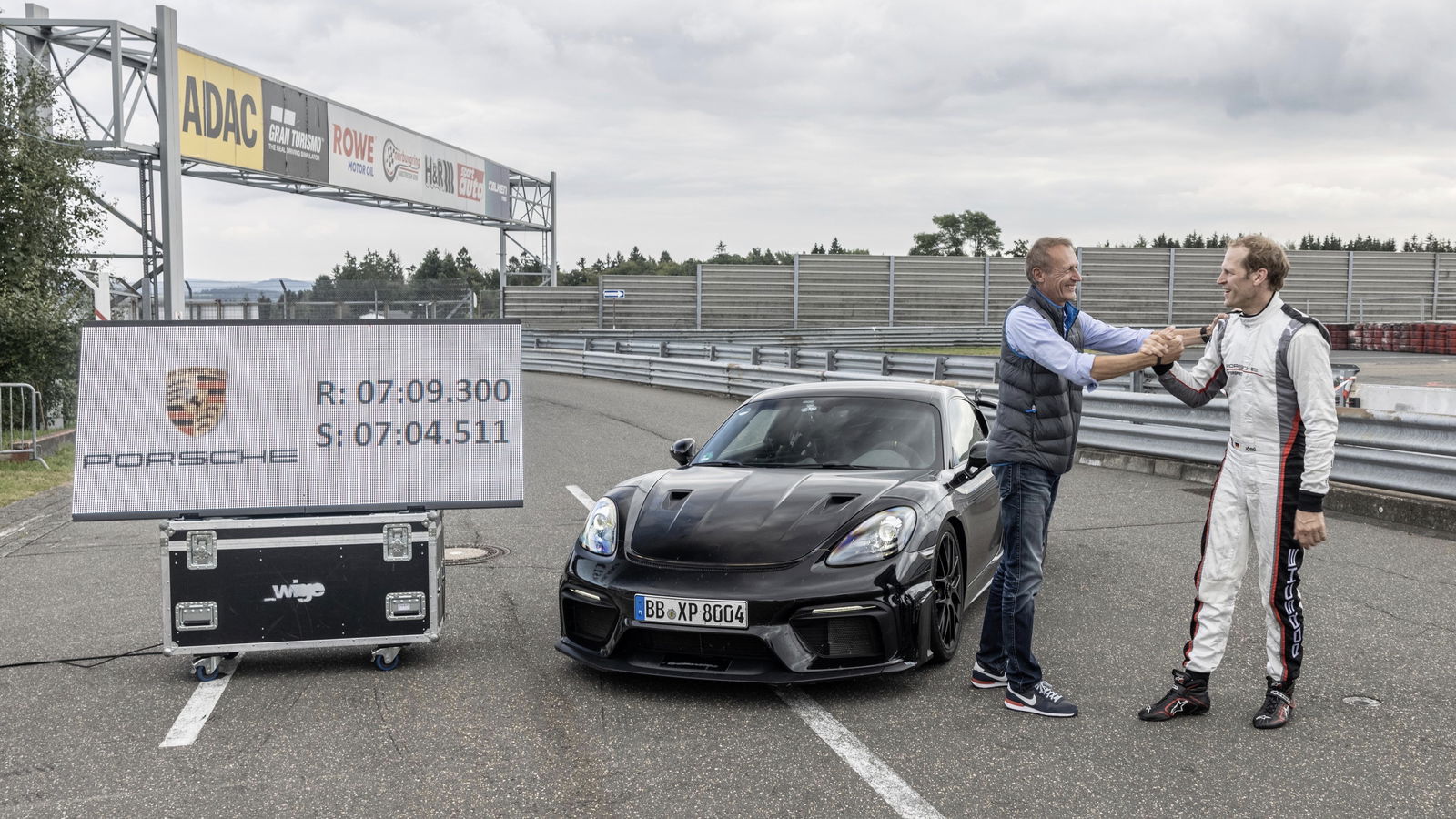 Porsche Cayman GT4 RS 'Ring Lap Reveals Screaming ~9,000rpm Redline