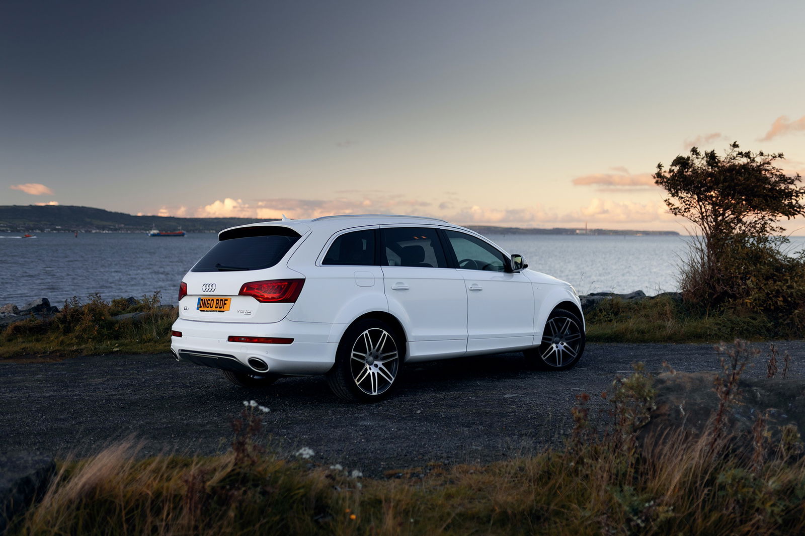 Are You Brave Enough To Buy This Mint Audi Q7 V12 TDI?