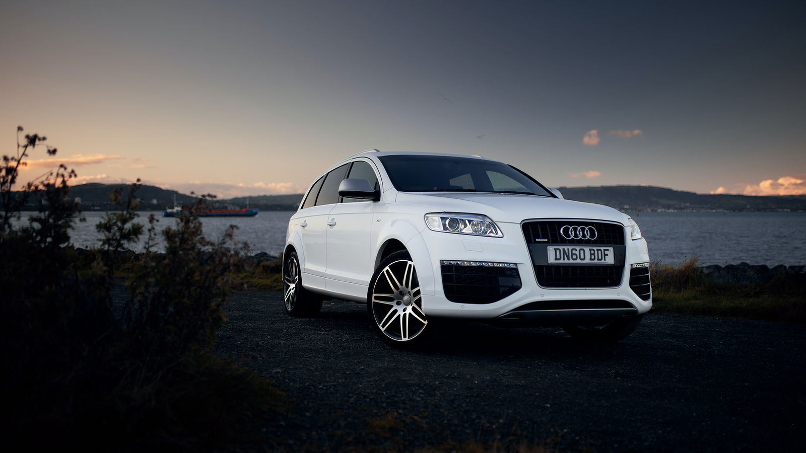 Are You Brave Enough To Buy This Mint Audi Q7 V12 TDI?