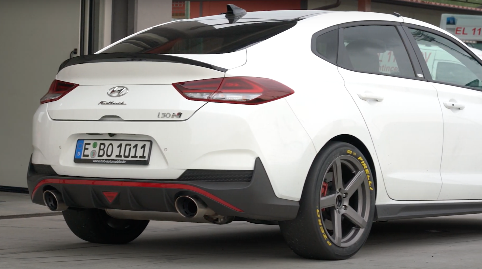 Can Slick Tyres Make A Road Car Significantly Faster On Track?