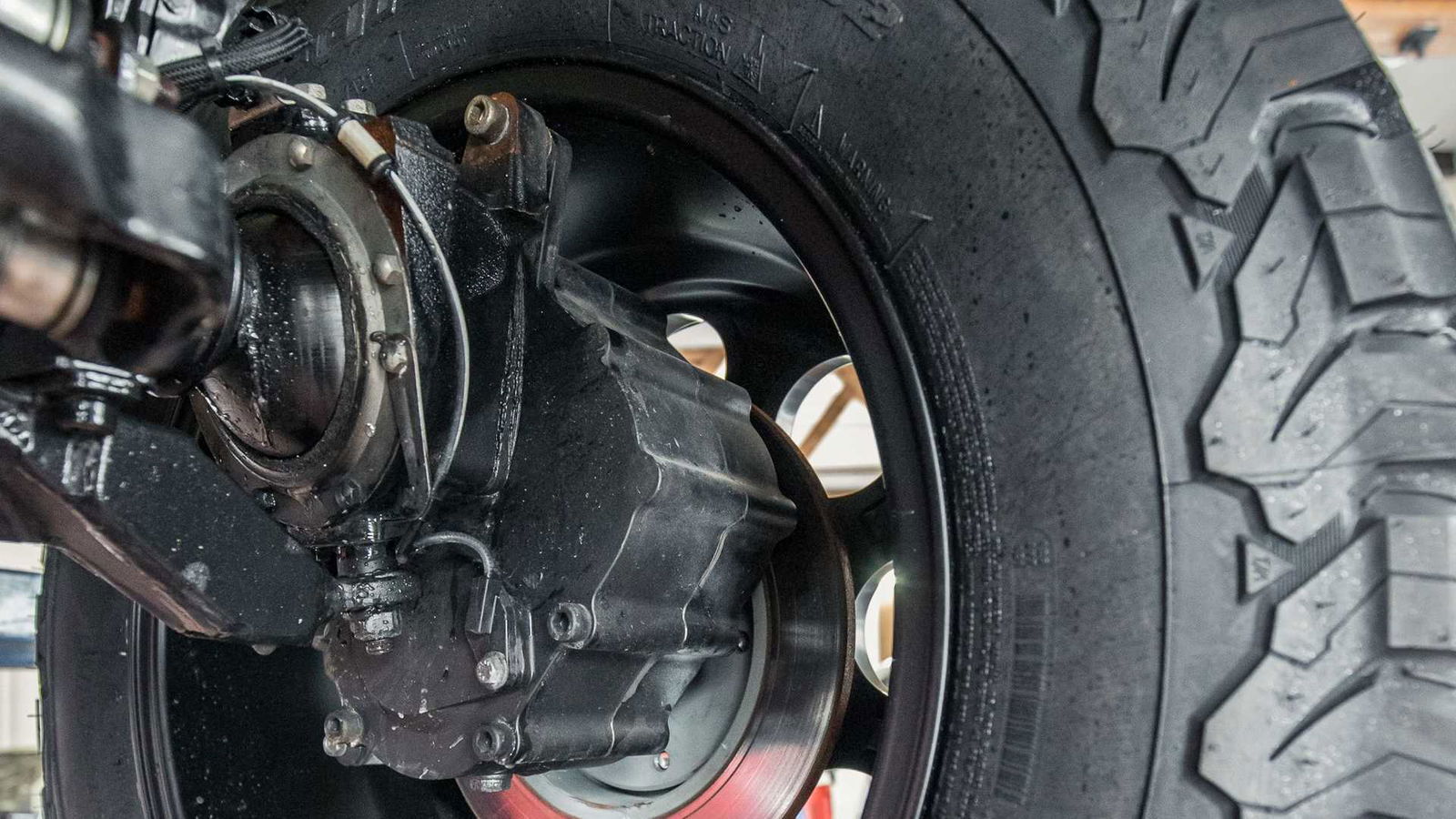 There's Now A Suzuki Jimny With Portal Axles And Yes You Want One