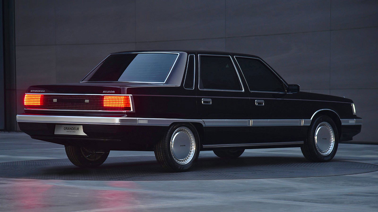 This Hyundai Grandeur Is A Gloriously Boxy Electric Restomod