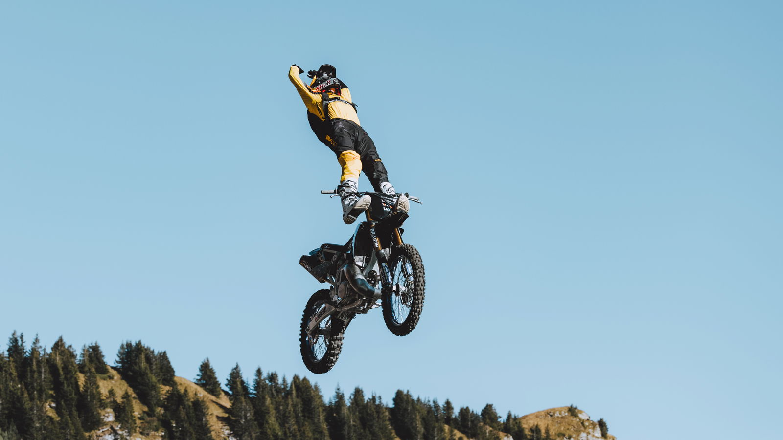 Watch This Motocross Rider Casually Do A Double Front Flip Off A Cliff