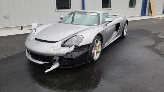 Fancy A Crash-Damaged Porsche Carrera GT As A Winter Project?