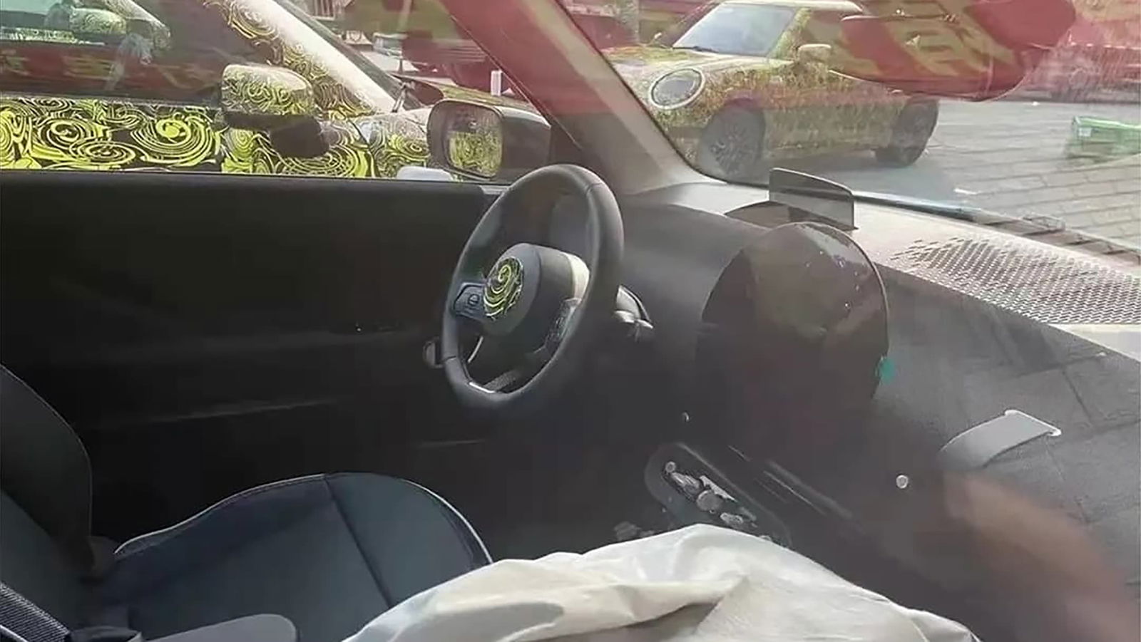 2023 Mini Hatch Image Leak Shows Big Design Changes