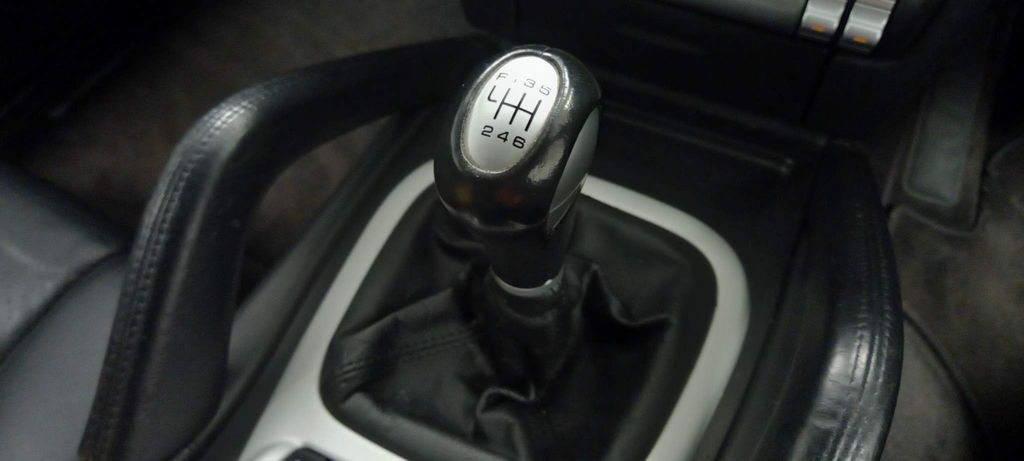 Yes, Porsche Really Made A Manual V8 Cayenne, And Here's One You Can Buy