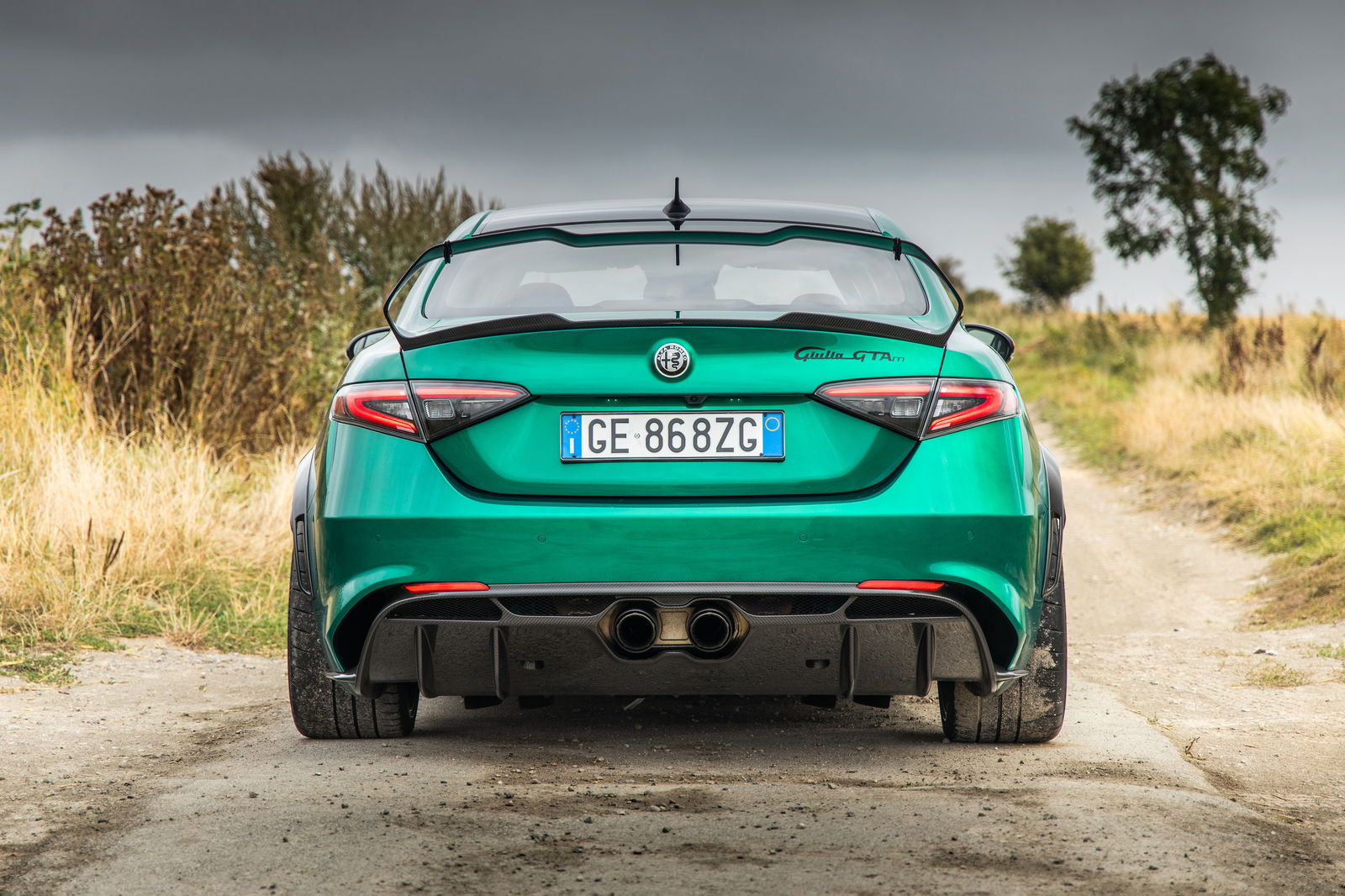 33 Spectacular Car Wallpapers For Desktop And Mobile