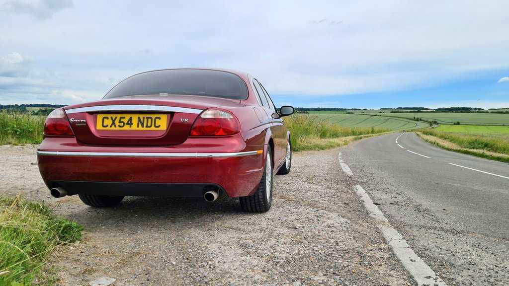 The Jaguar S-Type Is An Underrated Modern Classic, So I Bought This Japanese Import