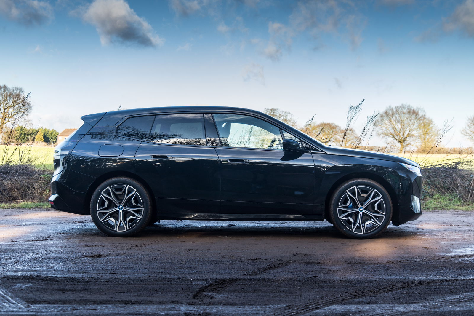 The BMW iX Is Good, But The Face Isn't Its Only Problem