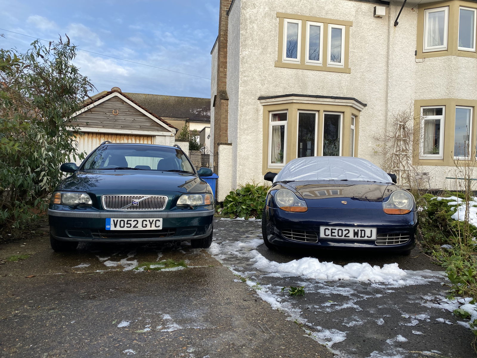 The perfect two car garage?