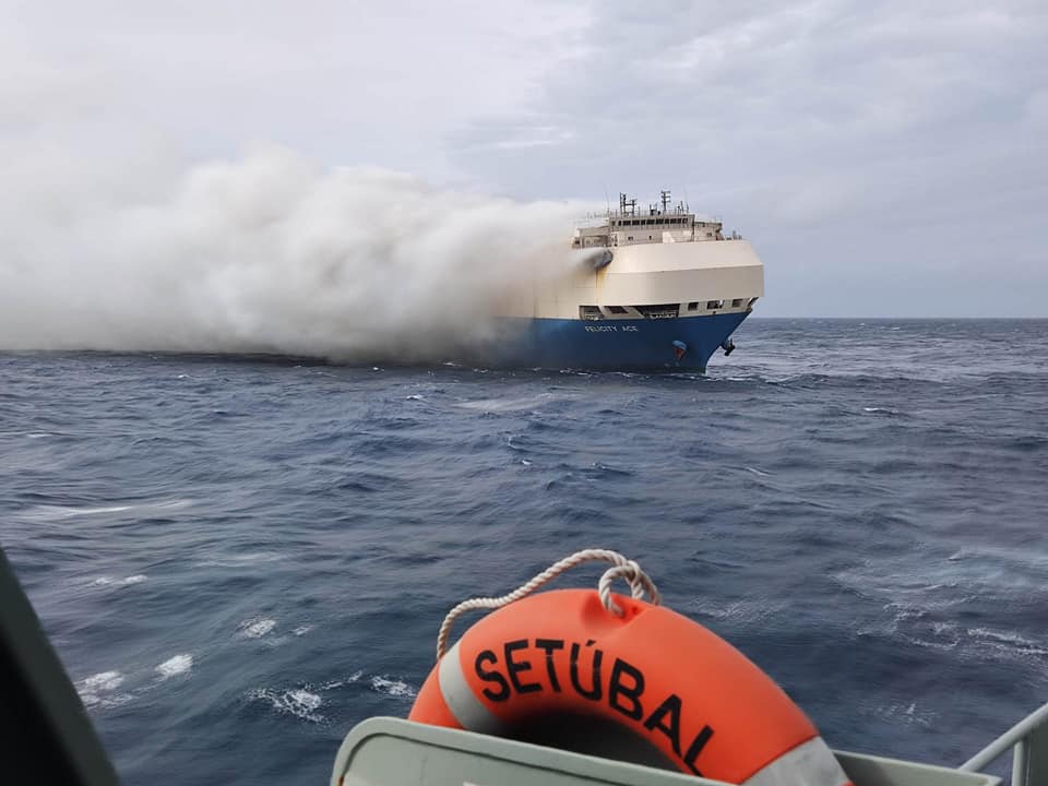 Image via Marinha Portuguesa/Facebook