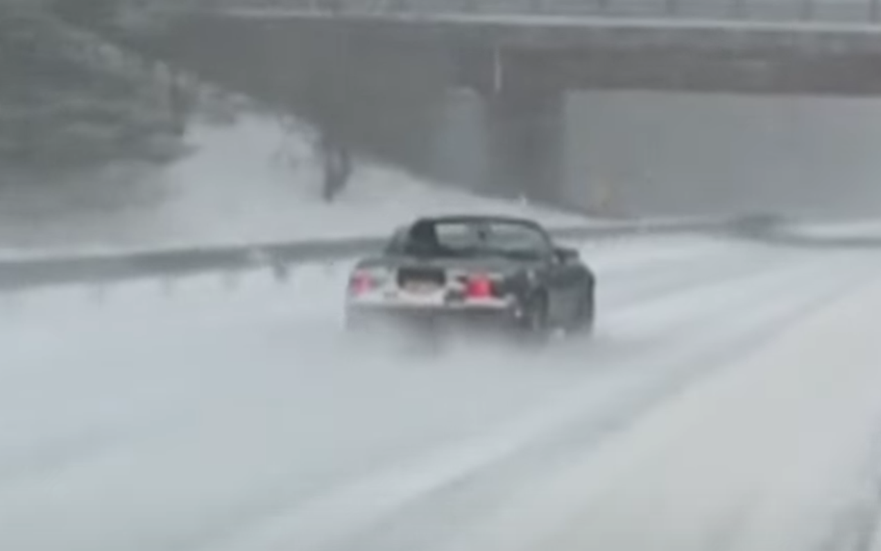 Watch A Mazda MX-5 Driver Charge Through A Snowstorm With The Top Down