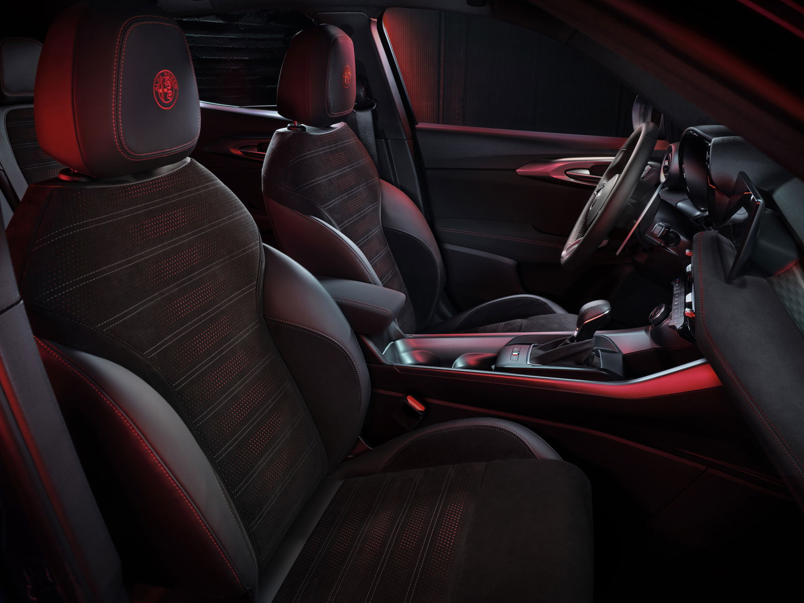The 271bhp Alfa Romeo Tonale Is Here To Make Crossovers Less Boring