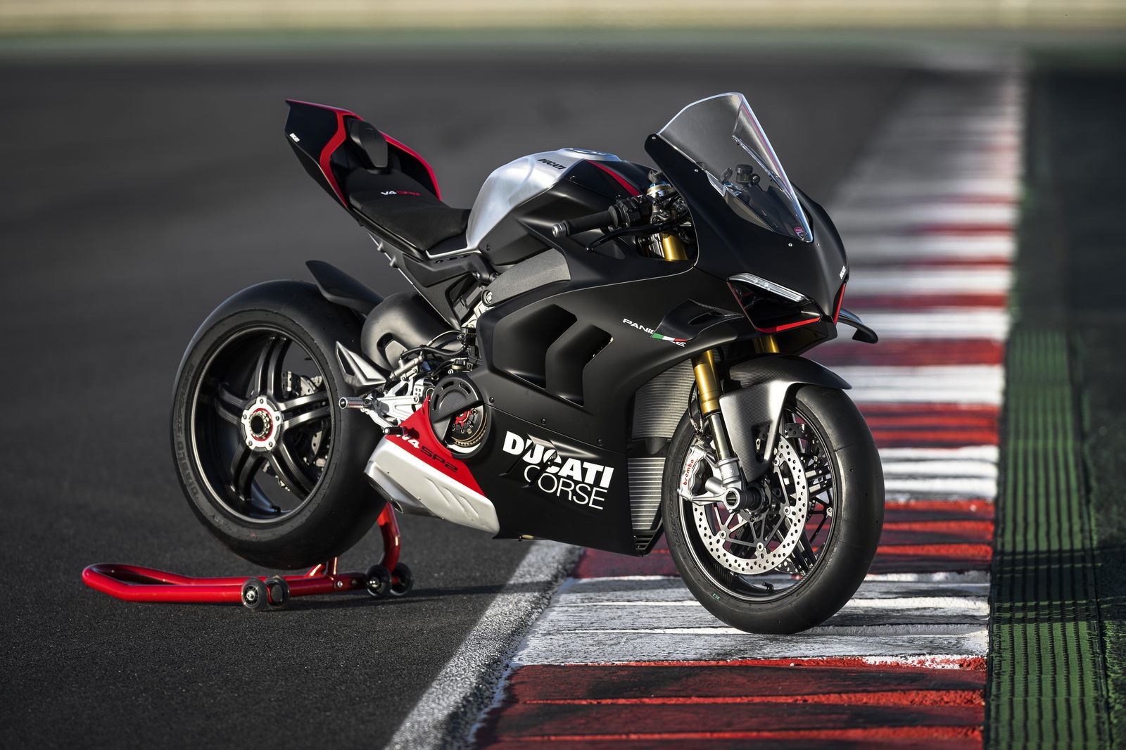 The 168kg Panigale V4 SP2 Is Ducati’s Newest Track Day Weapon