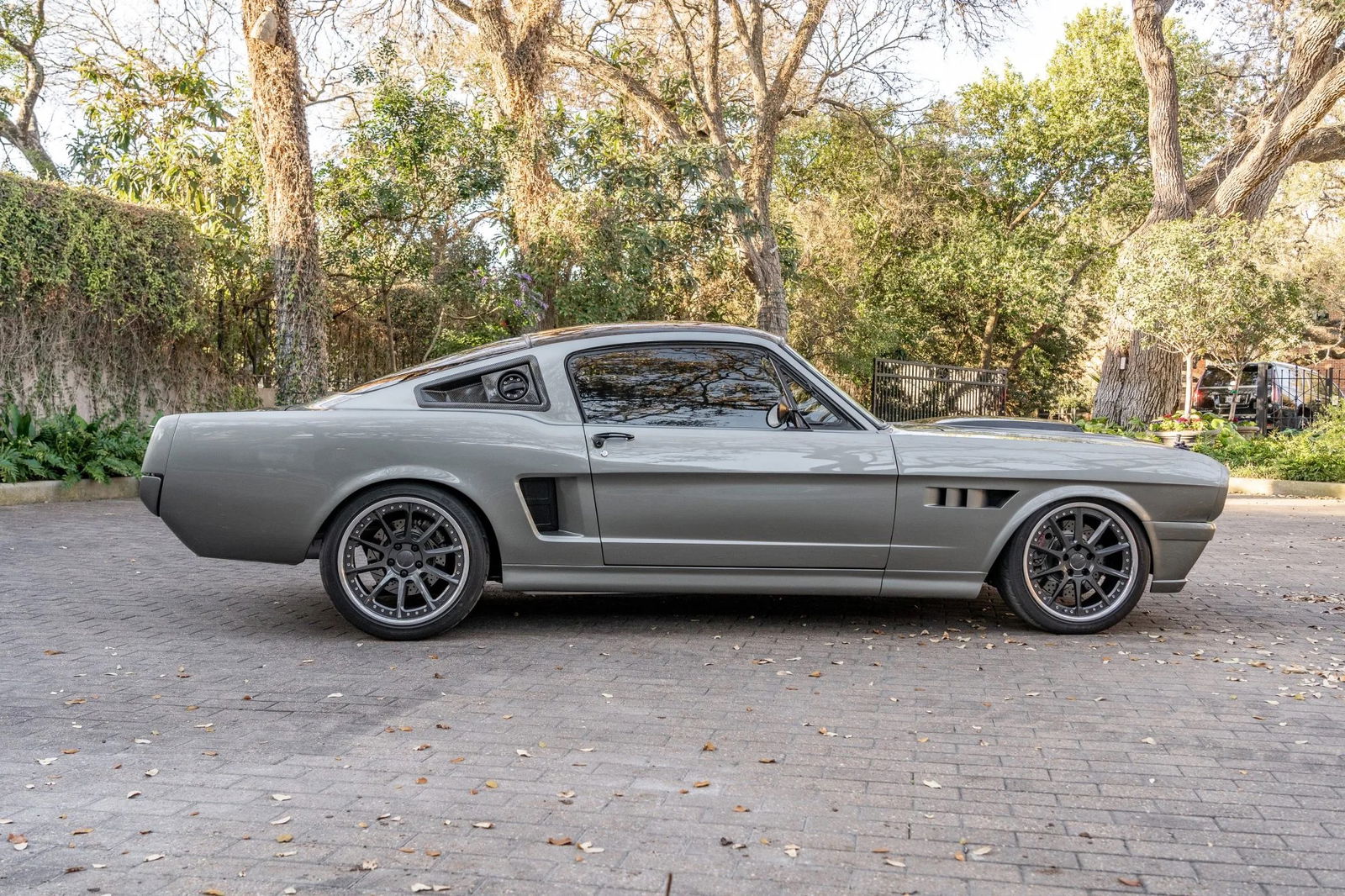 This 1965 Ringbrothers Ford Mustang Restomod Will Go To Highest Bidder