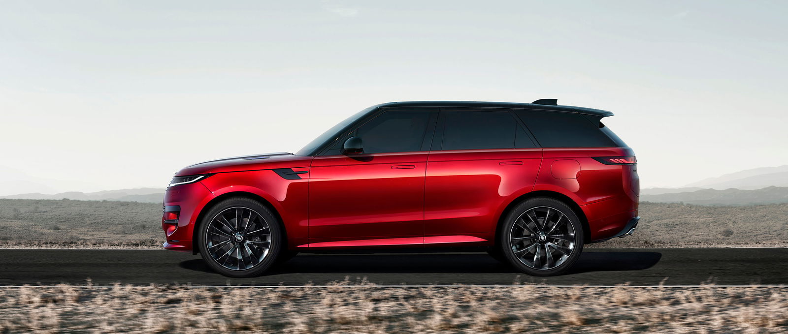 The New Range Rover Sport Has Arrived With A 523bhp V8 Engine