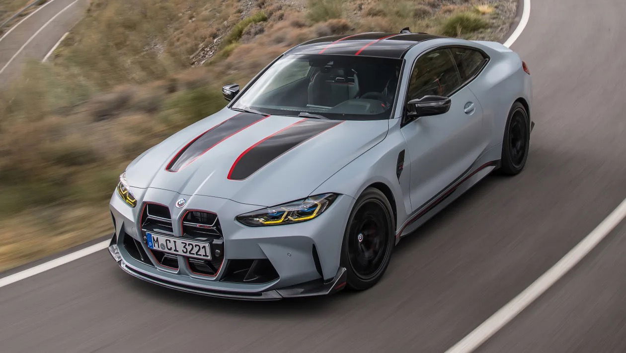 The New BMW M4 CSL Is A 542bhp Racing Machine With Flared Nostrils
