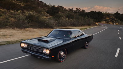 Kevin Hart’s Custom Plymouth Roadrunner Features A 927bhp V8 And Matching Nike Air Max Trainers