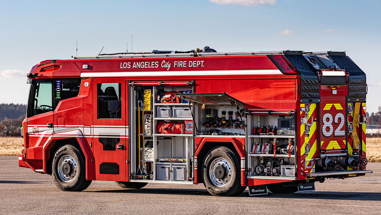 The US’s First Electric Fire Truck Includes A 300bhp Backup Diesel Engine