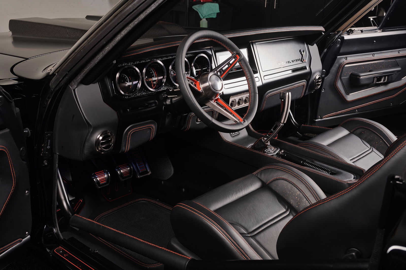 Kevin Hart’s Custom Plymouth Roadrunner Features A 927bhp V8 And Matching Nike Air Max Trainers