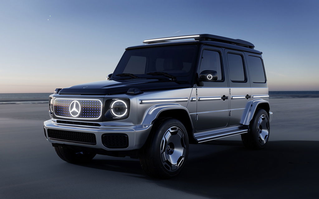 Watch The Upcoming Electric Mercedes G-Wagon Do A 360 Degree ‘Tank Turn’