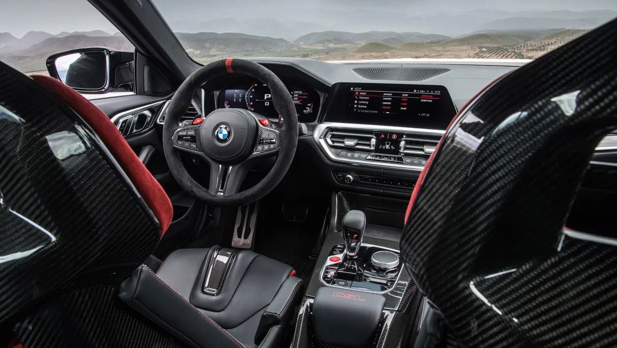 The New BMW M4 CSL Is A 542bhp Racing Machine With Flared Nostrils