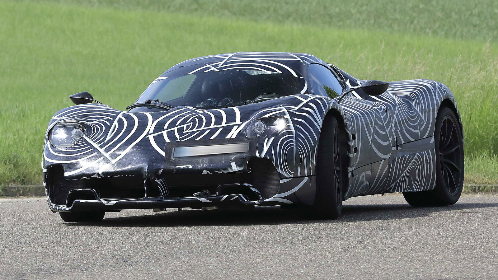 Pagani Rejects Electric Supercars, Sticking To V12s Instead