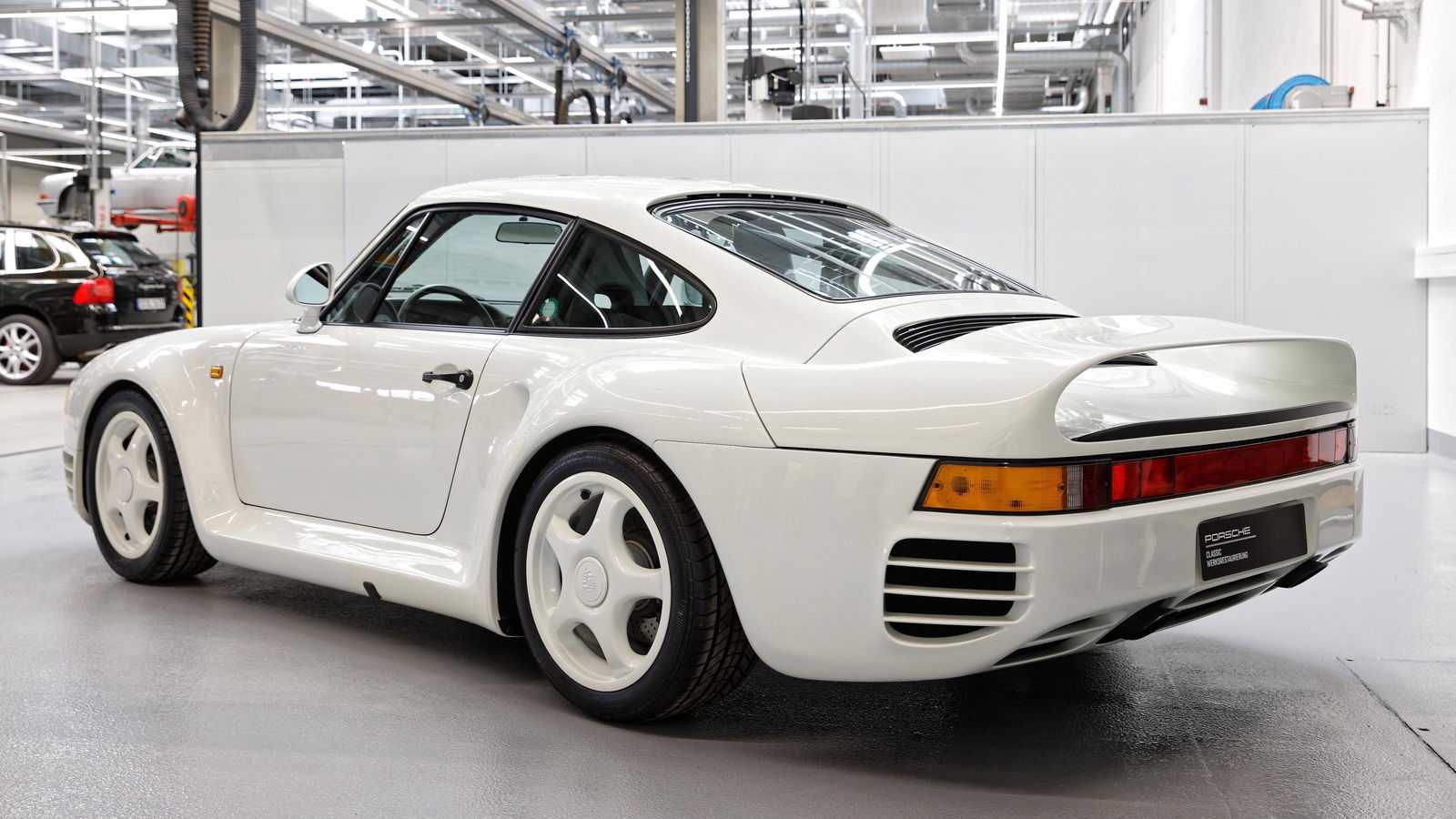 Nick Heidfeld’s Porsche 959 S Looks Better Than New After An Ultimate Overhaul