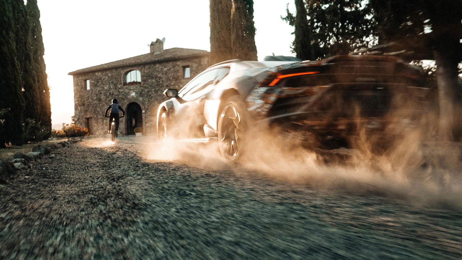 Watch The Lamborghini Huracán Sterrato Off-Road Supercar Frolic In The Sand