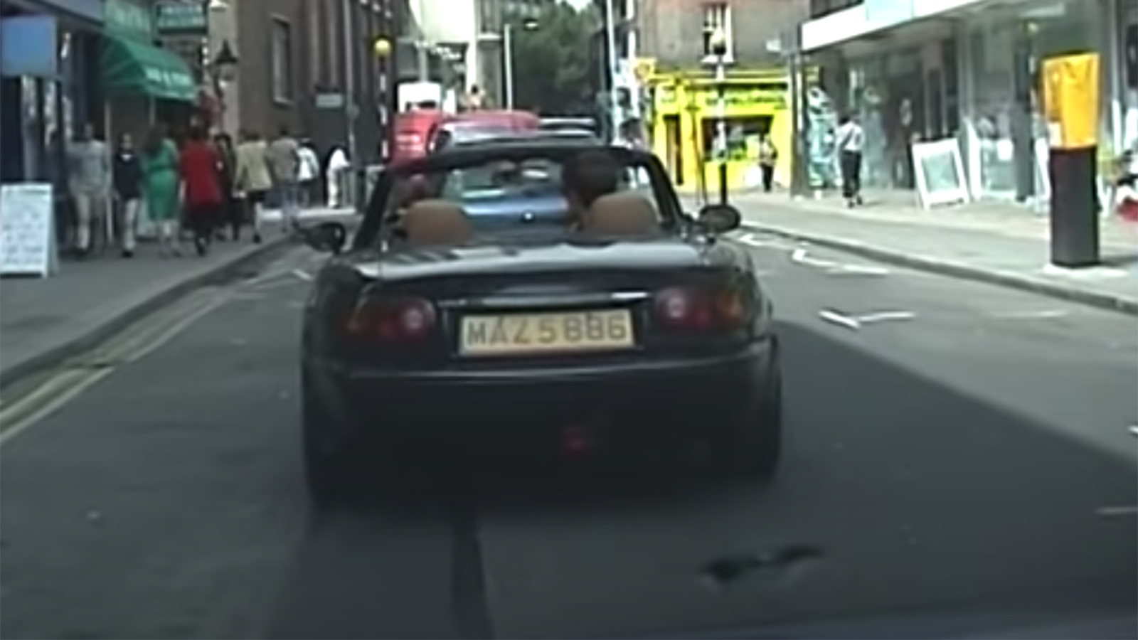 Watch Glorious '90s Car Traffic With This Retro Dashcam Footage
